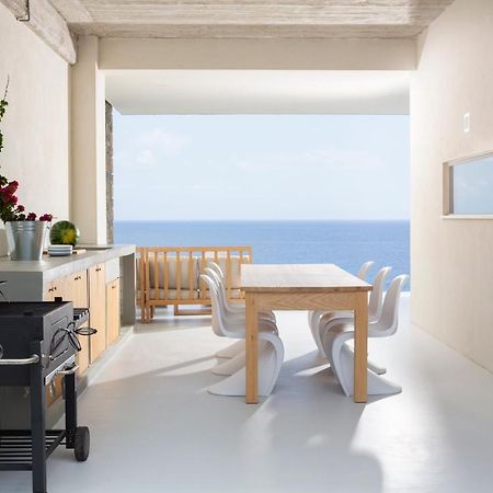 Kuro Beach House - Oceanfront Luxury & 25M Pool Achlia Buitenkant foto