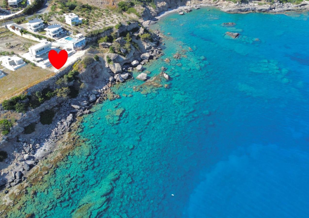 Kuro Beach House - Oceanfront Luxury & 25M Pool Achlia Buitenkant foto